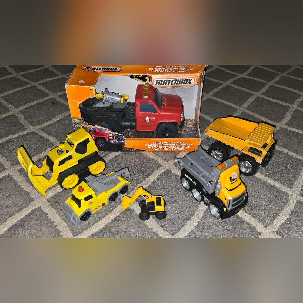 Matchbox Forest Utility Truck Toy Cars 1988 Remco Dump Truck